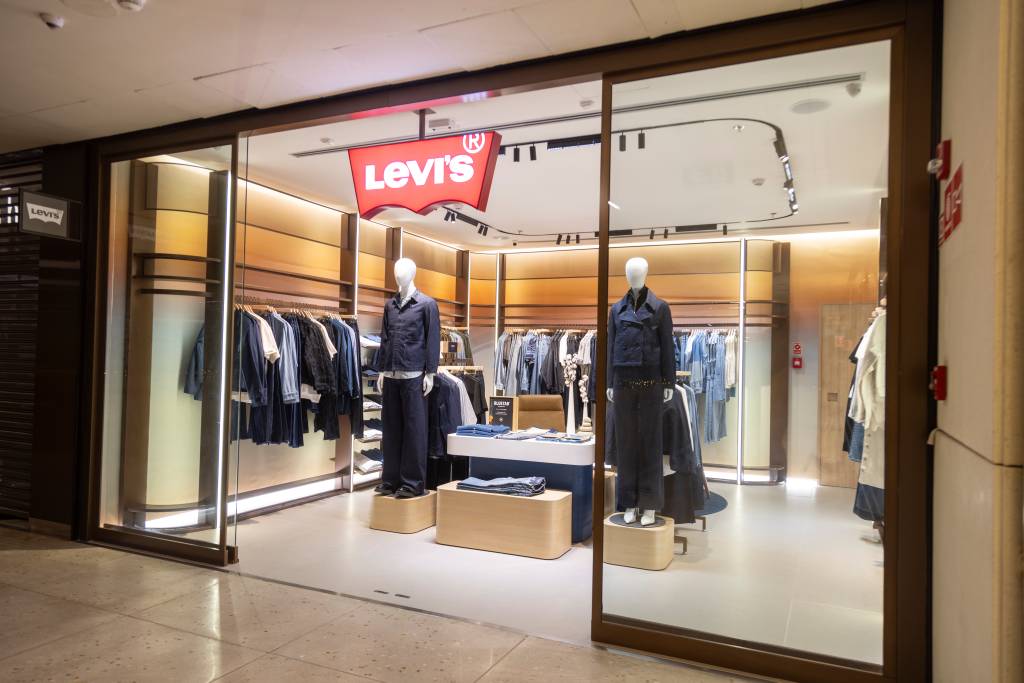 Levi’s inaugura loja no Shops Jardins