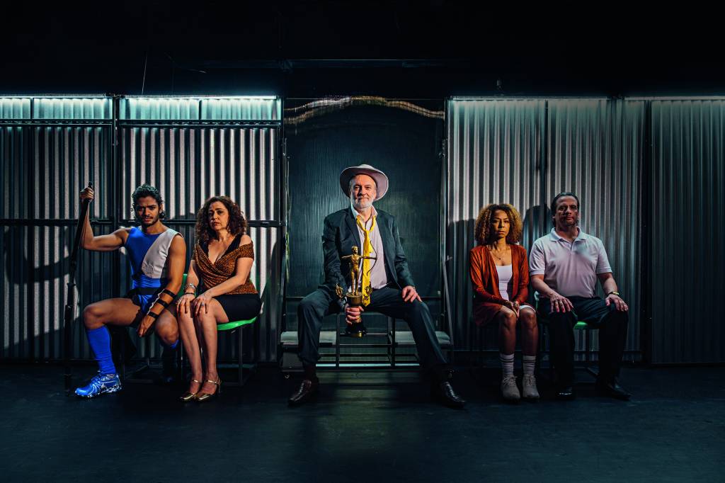 ‘Os Vencedores’ revela as fraturas da classe média brasileira