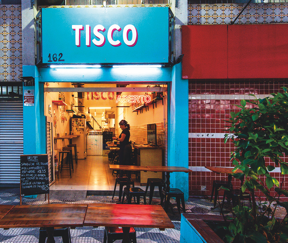 Tisco: a fachada da casa em Santa Cec&iacute;lia