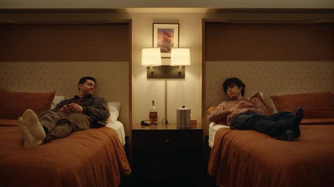 Festival MixBrasil exibe 'Twinless' e outros filmes premiados neste mês