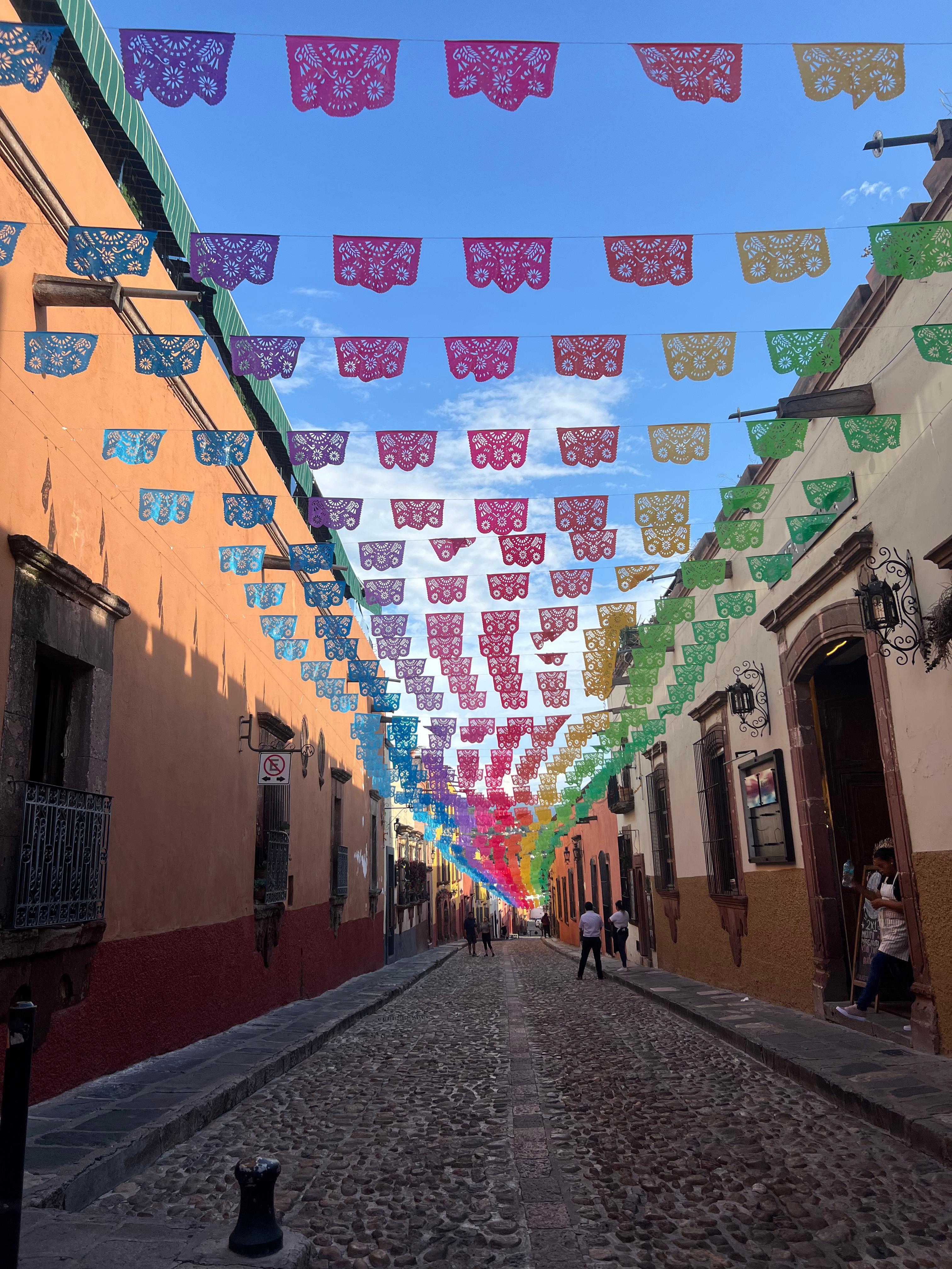 Passeio pelas ruas de San Miguel de Allende
