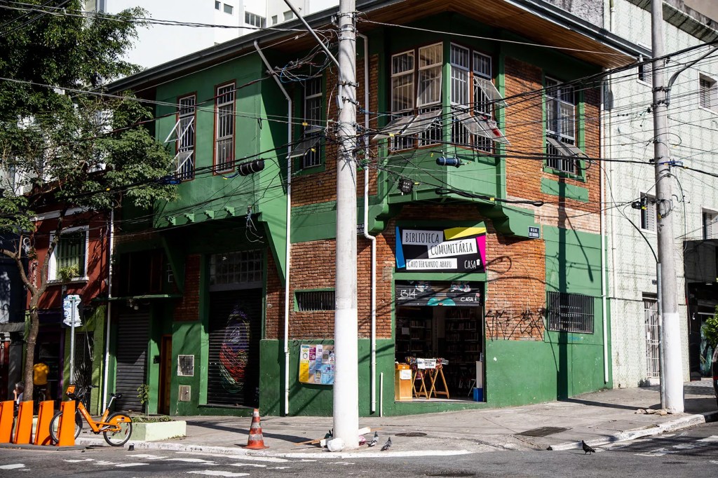 Casa 1, projeto que acolhe jovens LGBTQIA+, anuncia fechamento