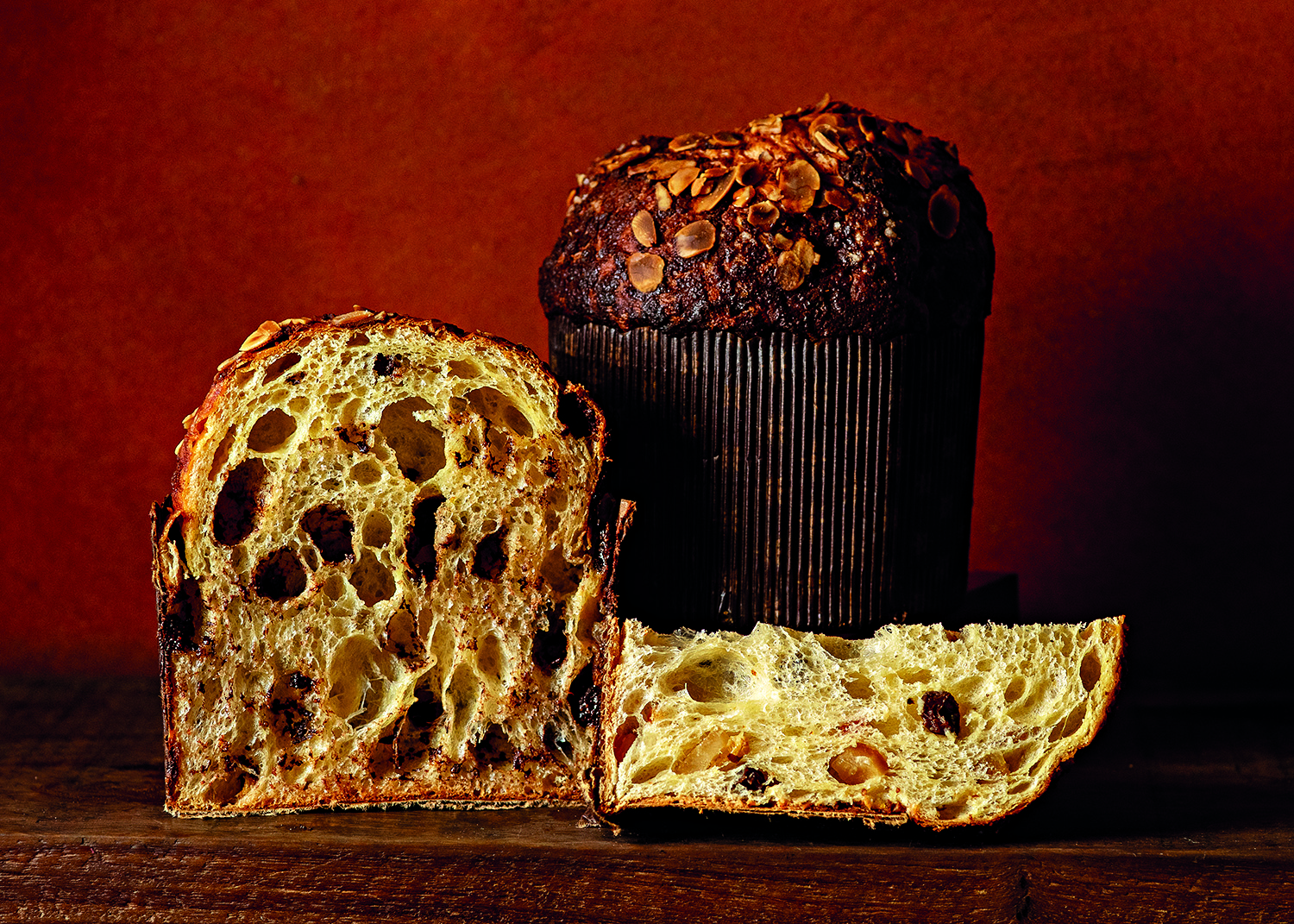 Panetone com recheio de chocolate