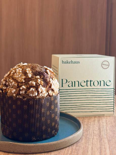 Bakehaus: panetone de tr&ecirc;s chocolates
