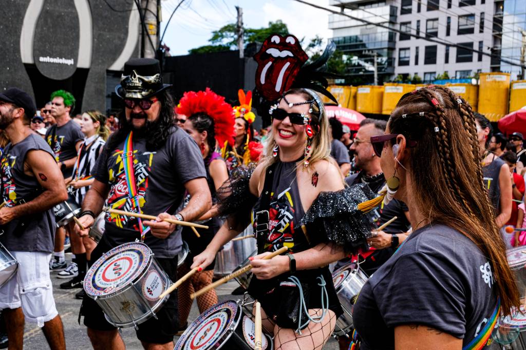 Bloco do Rock leva guitarras e Supla ao pré-Carnaval de Pinheiros