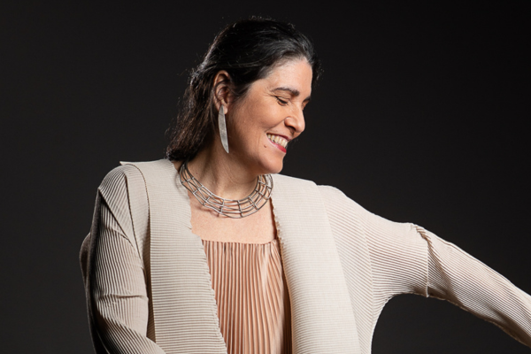 Mônica Salmaso em São Paulo: show no Sesc Vila Mariana