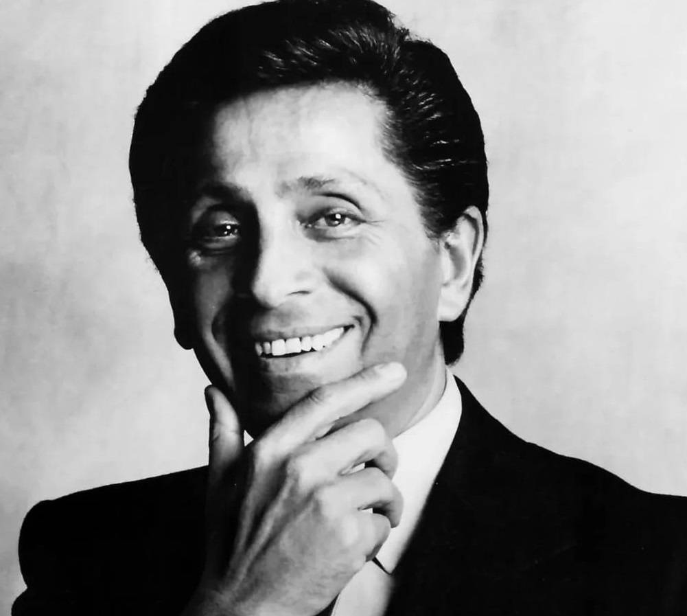 Morre Valentino aos 93 anos; relembre frases e modelos criados pelo o mestre da alta-costura