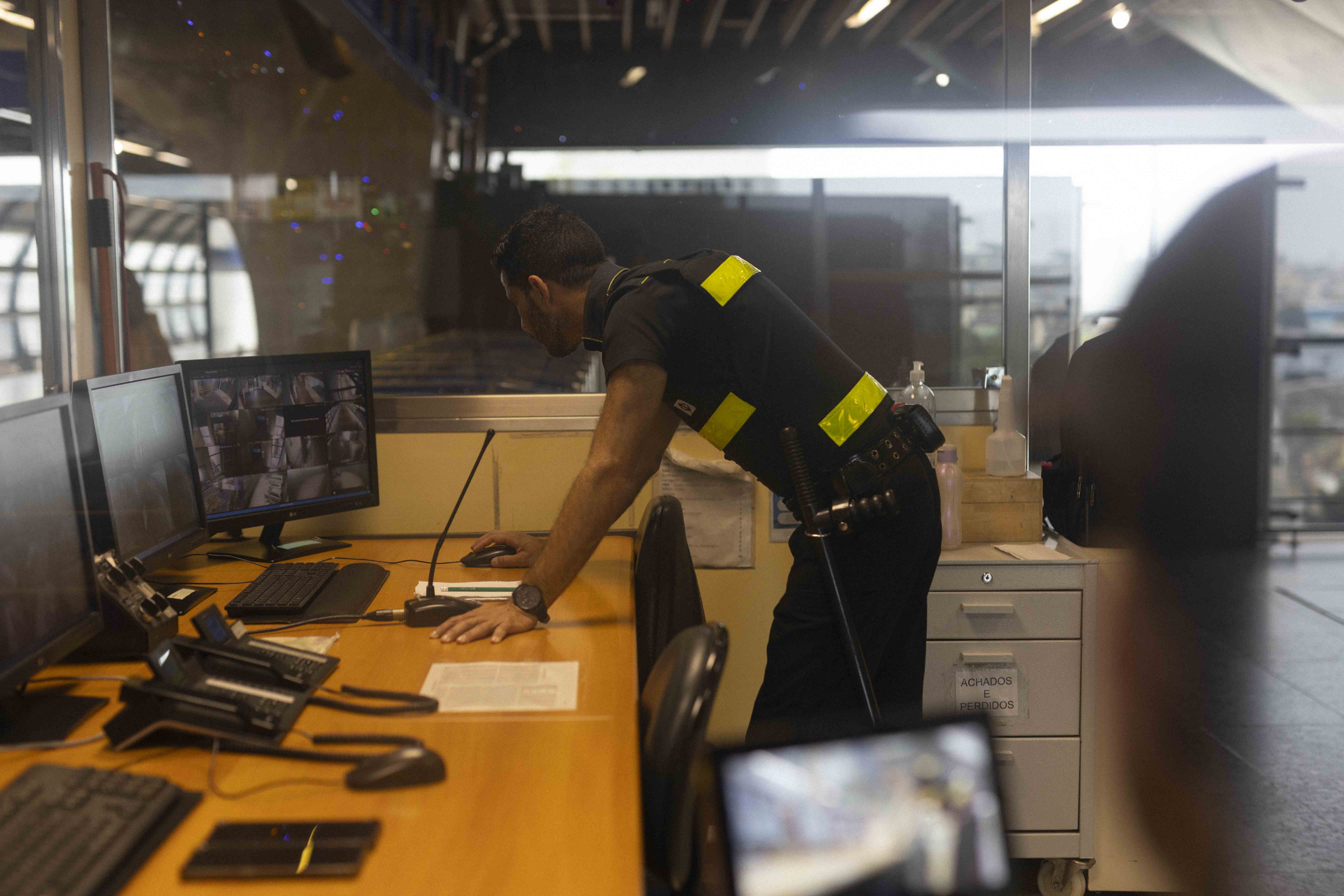 Document&aacute;rio teve acesso in&eacute;dito a bastidores do metr&ocirc;