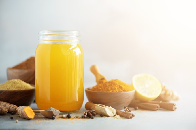 Curcuma-limao-shot