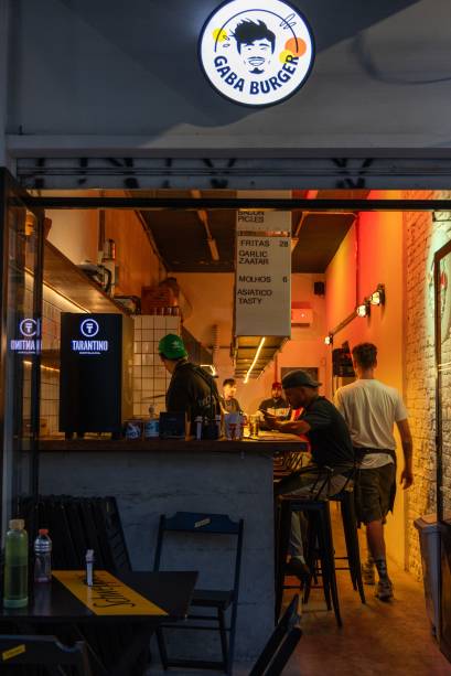 Gaba Burger: o salão em Pinheiros