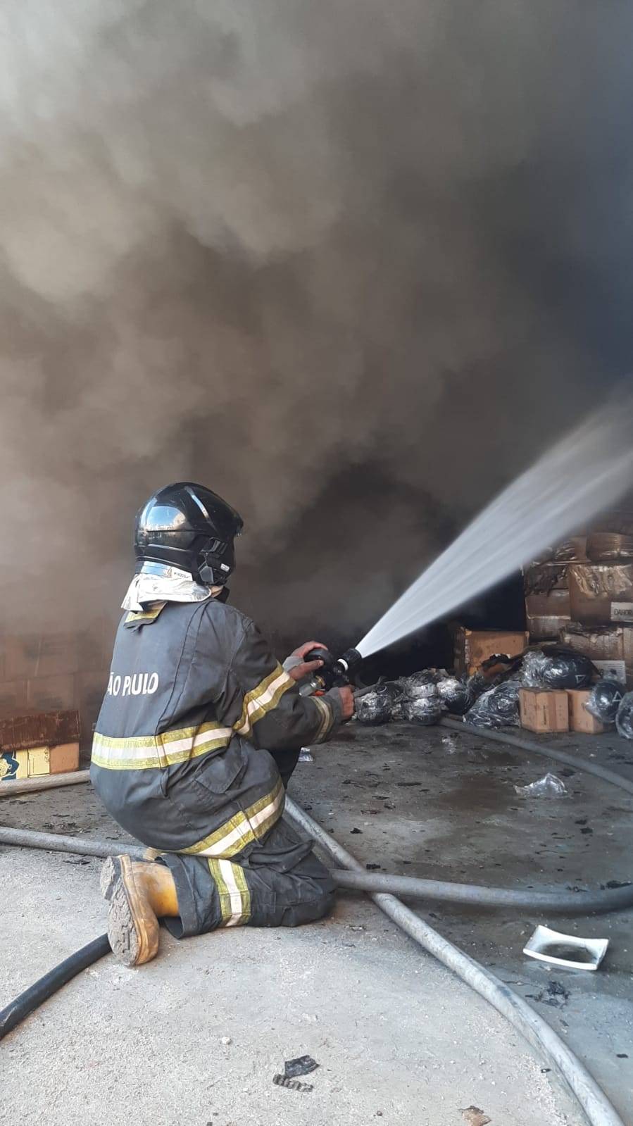 Explosão em casa deixa sete feridos no Jardim Ângela