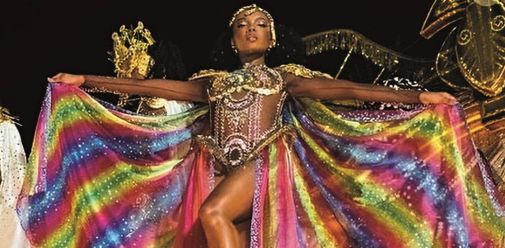 Campeã: Thelma Assis celebra 20 anos de Mocidade Alegre com título