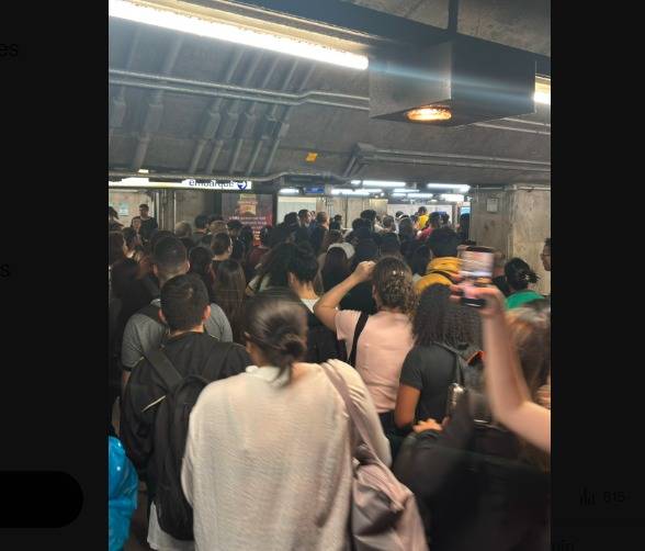 Falhas na Linha 1-Azul gera superlotação e lentidão no Metrô de SP