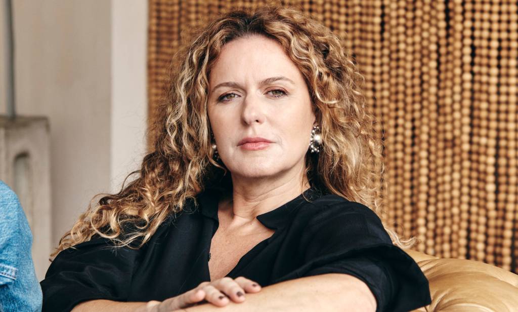 Emannuelle Junqueira lança a Harpa, sua nova marca independente