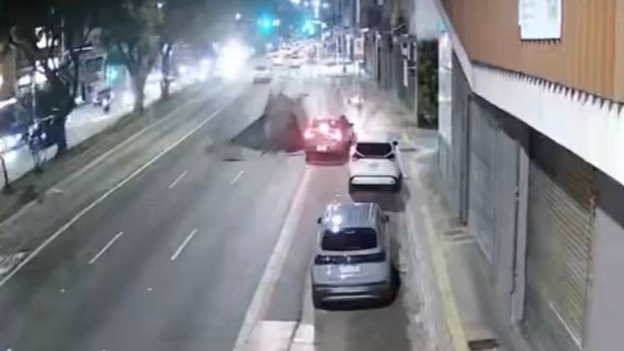 Cratera na Consolação: o que se sabe sobre o buraco e as vias interditadas