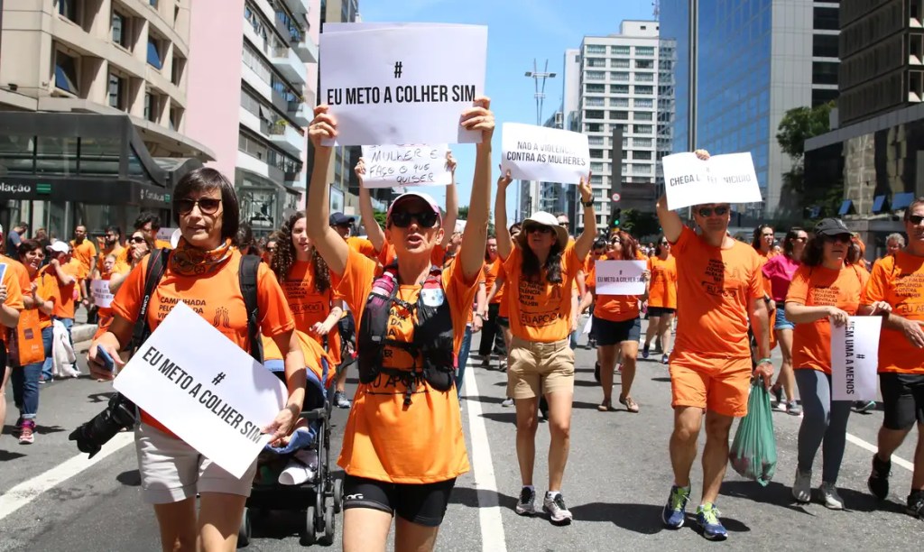 Marcha das Mulheres ocupa Avenida Paulista neste domingo (8)