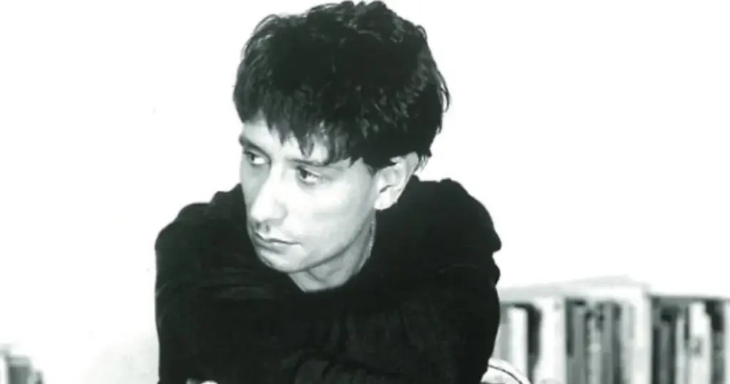 O músico Alvin L: compositor de sucessos