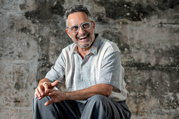 O cantor e compositor uruguaio: admiração pela cultura brasileira