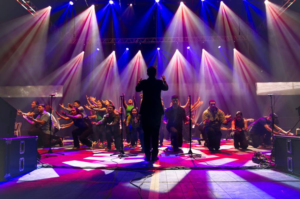 Coral Jovem Heliópolis une canto e performance em show gratuito no Teatro Baccarelli