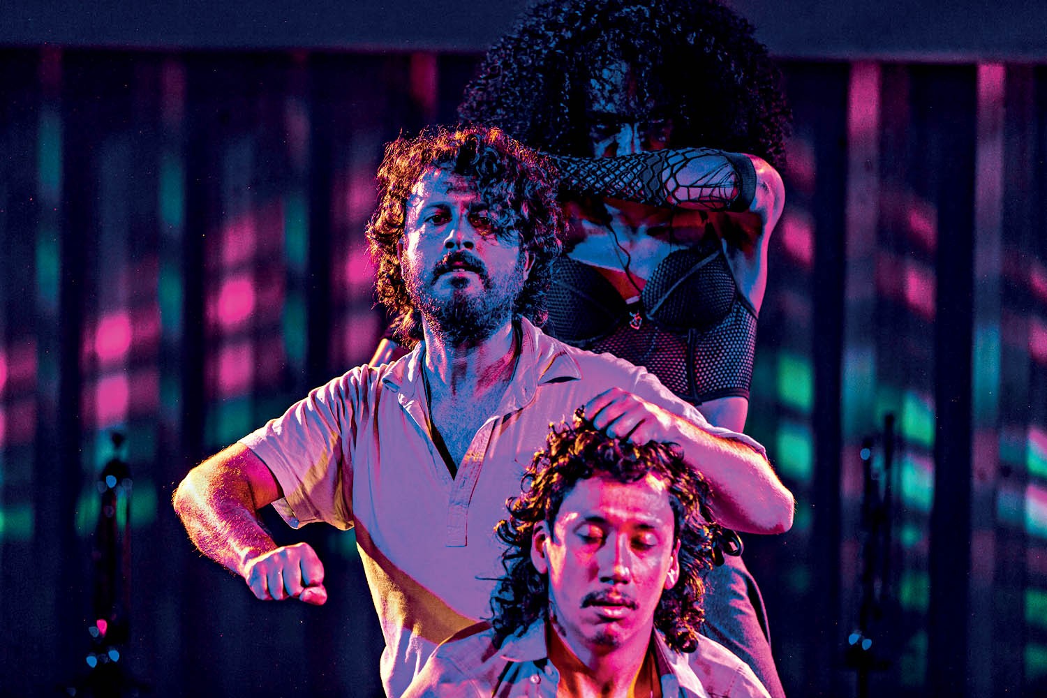 Grupo despejado do Teatro de Contêiner ocupa Funarte com peça gratuita