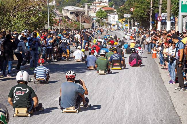 Rolimã Fest promove dia de brincadeiras de rua e nostalgia neste domingo