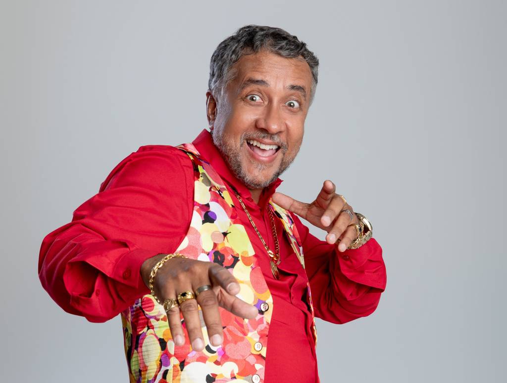 Paulinho Gogó estreia novo espetáculo no J. Safra
