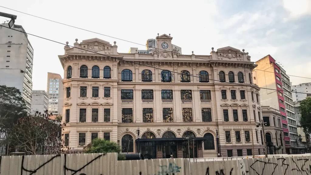 Palácio dos Correios, projeto de Ramos de Azevedo no Vale do Anhangabaú, será vendido para a Prefeitura