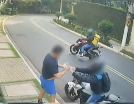 Cachorro de homem foge durante roubo de aliança no Morumbi