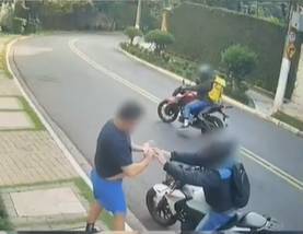 Cachorro de homem foge durante roubo de aliança no Morumbi