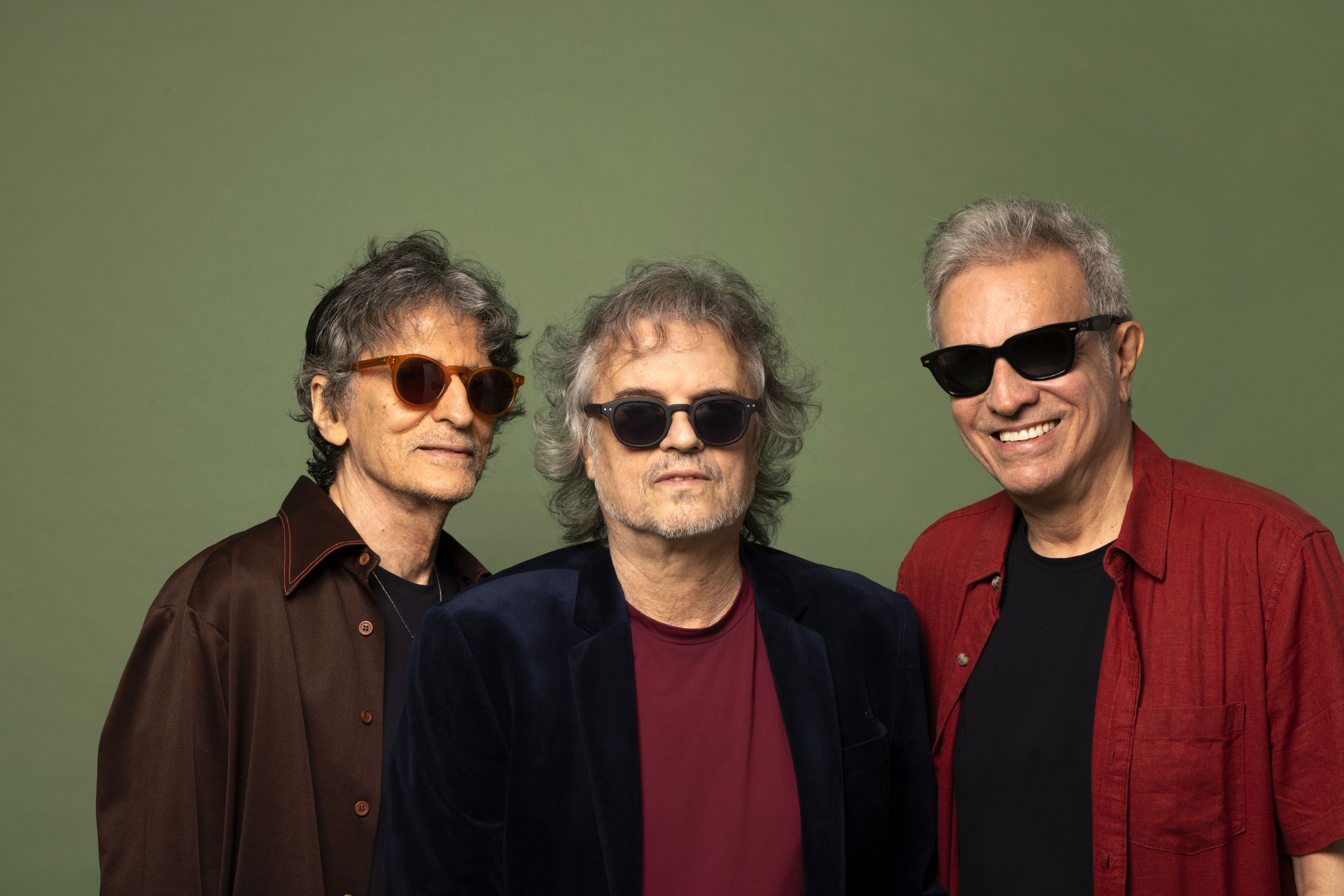 Vinicius Cantuária, Arnaldo Brandão e Dadi