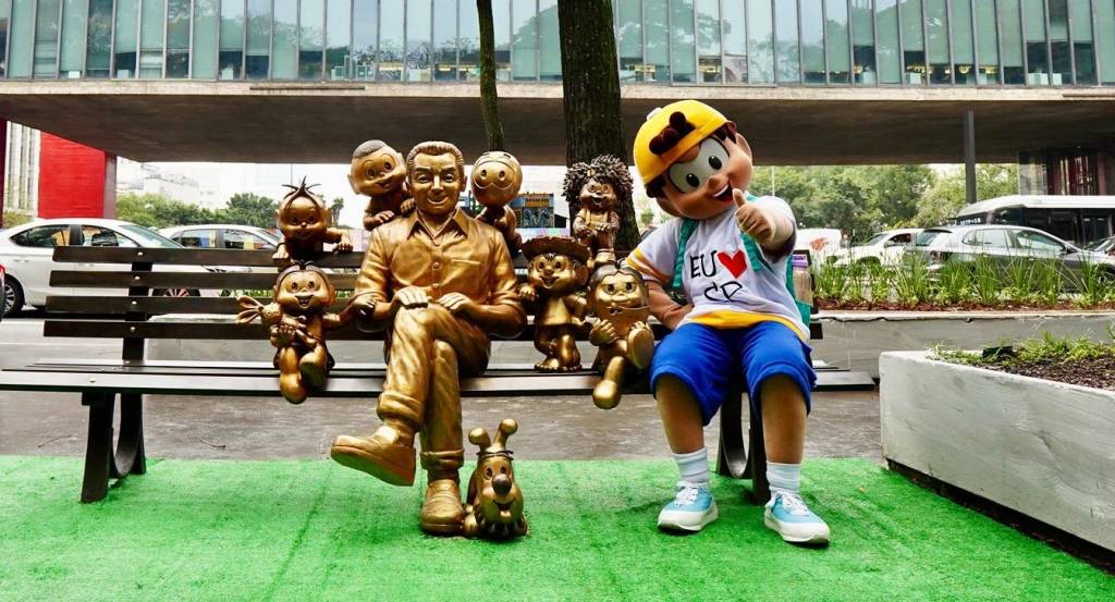 Maurício de Sousa: Avenida Paulista ganha banco em homenagem ao cartunista