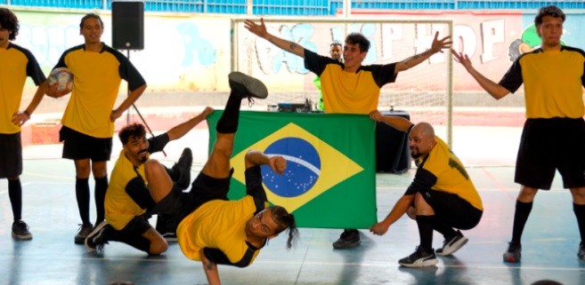 Copa do Mundo inspira espetáculo de dança e lançamento de livro