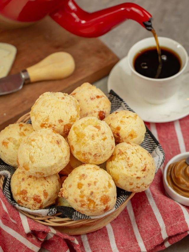cropped-FORMAGGIO_MINEIRO_PAO_DE_QUEIJO.jpeg