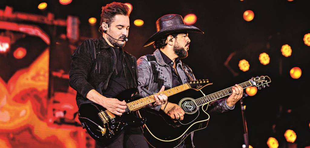 Fernando & Sorocaba celebram 20 anos de carreira com show