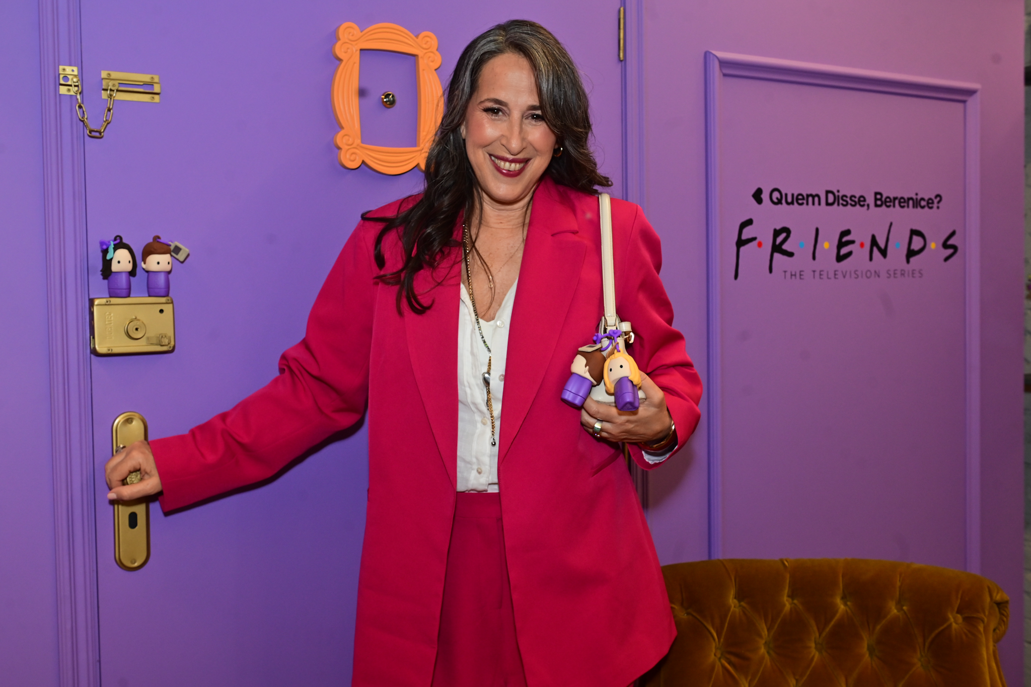 Friends: atriz Maggie Wheeler vem pela 1ª vez ao Brasil para lançamento de collab