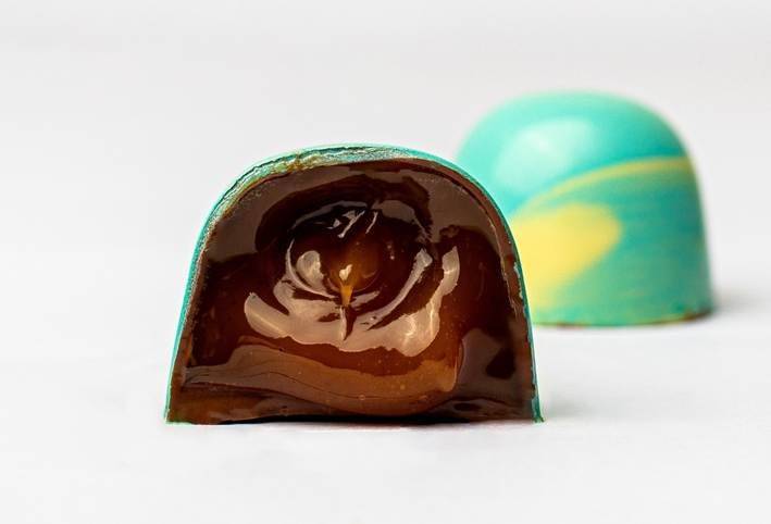 Mica Chocolates distribui 10 000 bombons de graça nesta terça (7)
