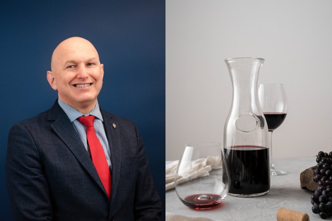 sommelier