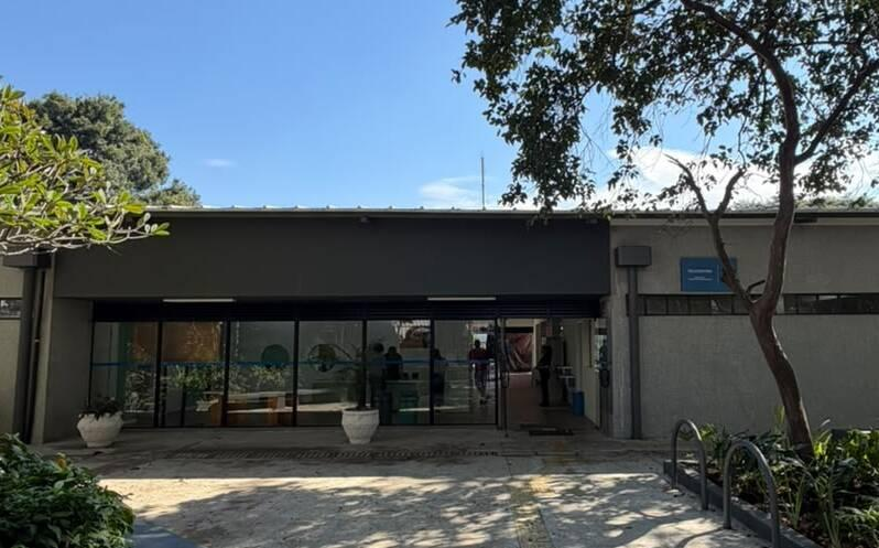 Biblioteca Vicente Paulo Guimarães é reaberta na zona leste após reforma