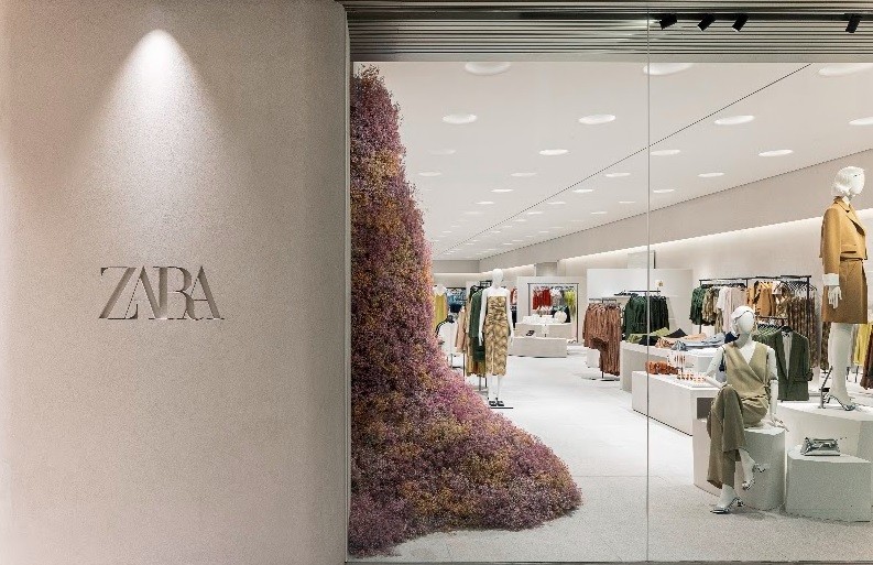 Provador digital e collab local: a nova era da Zara no Brasil