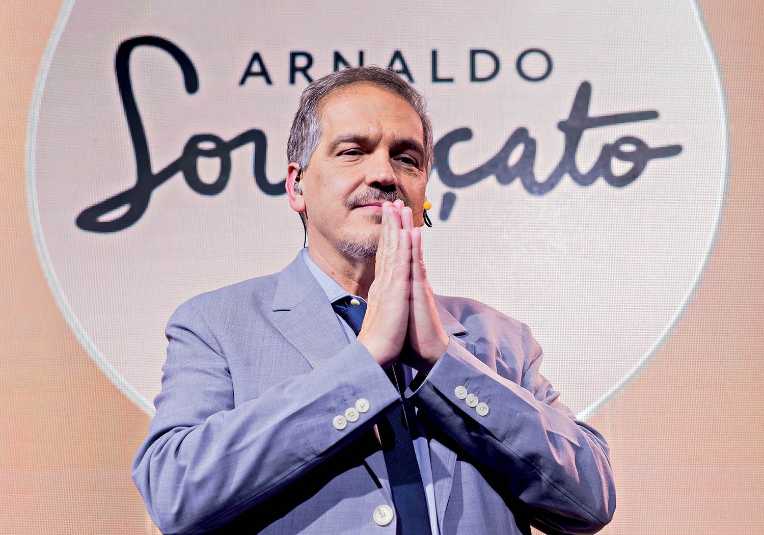 Loren&ccedil;ato homenageado