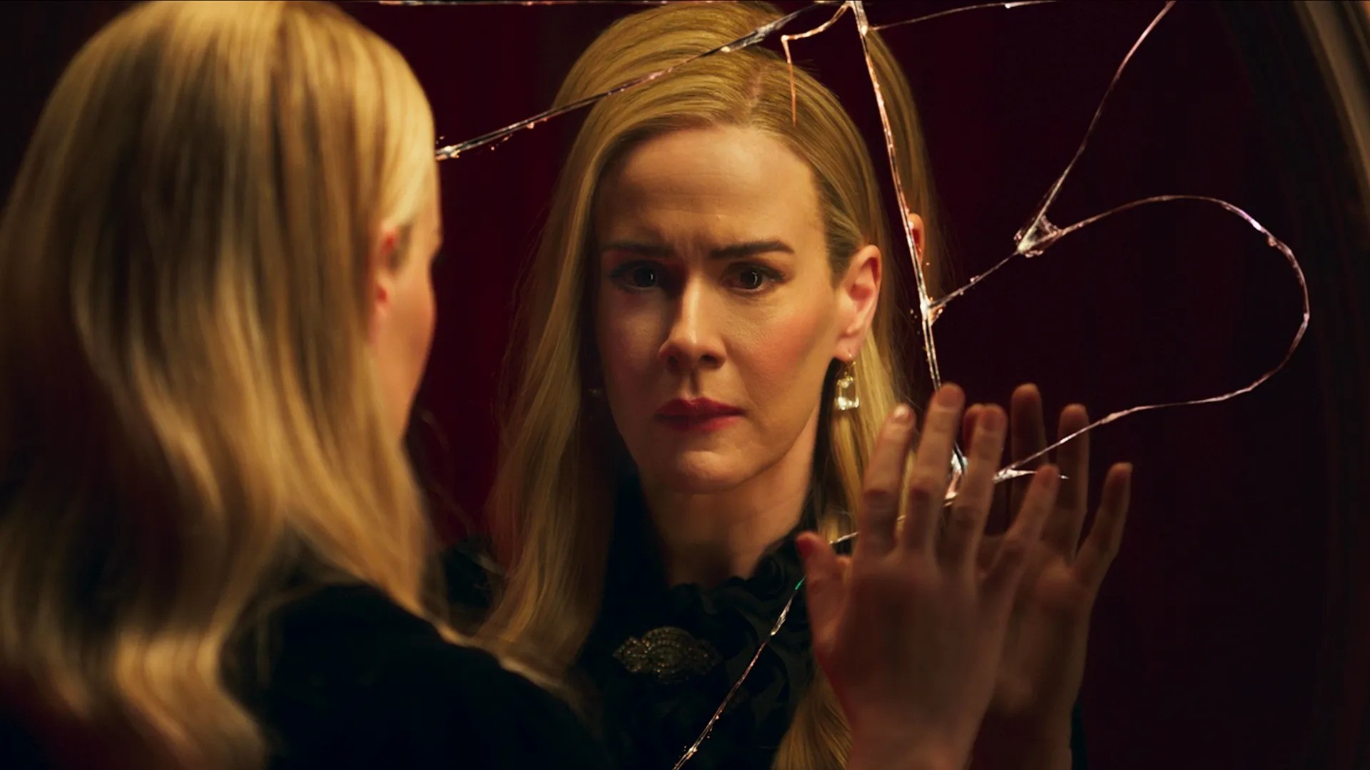 ‘American Horror Story’ vira caricatura de si mesma em 13ª temporada